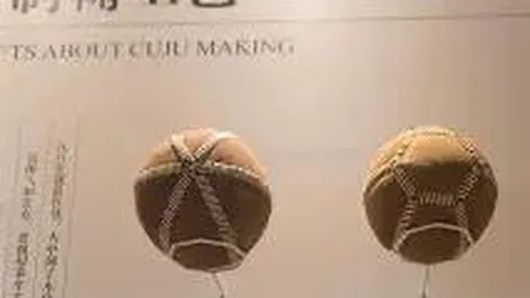 女孩现场赠花泪洒全场，离场举动成焦点